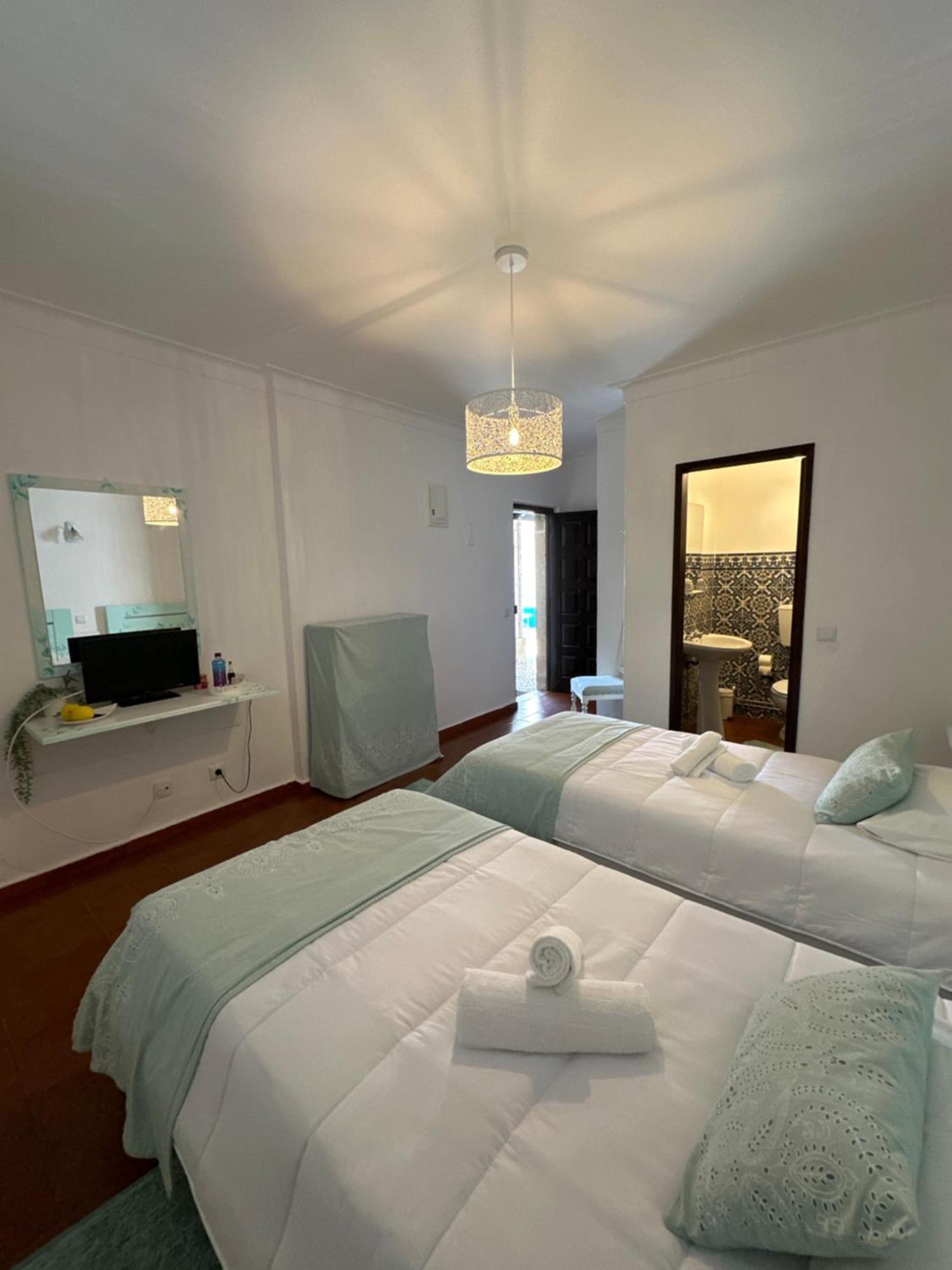 Bed and Breakfast Casa Do Poco Óbidos Esterno foto